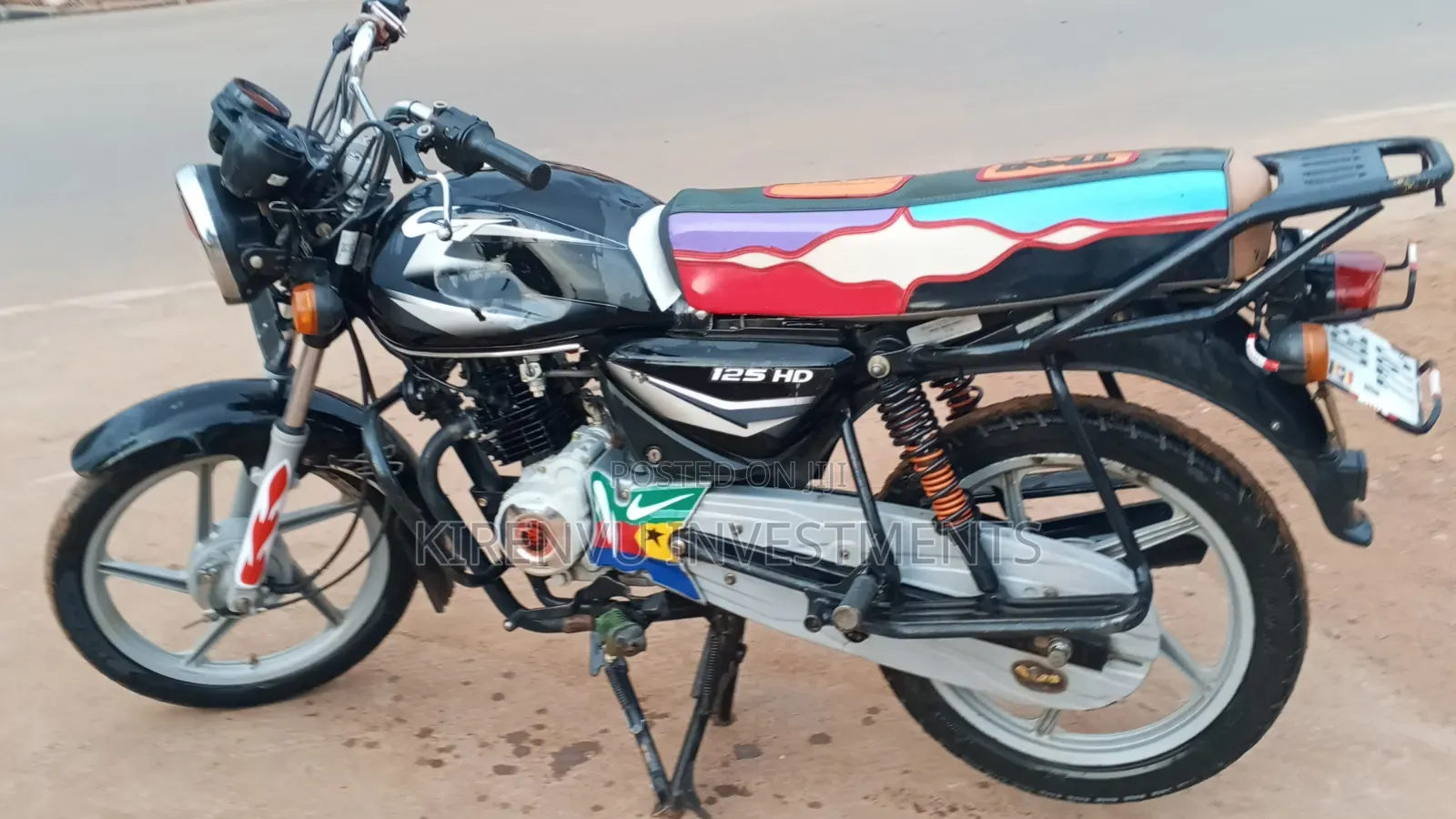 Bajaj Boxer 125 2025 Black