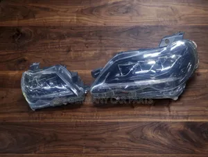 After Market Head Lights for Toyota Mark X Model 2005