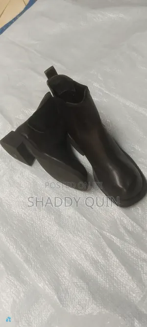 Ankle Chelsea Boots Size 38, 39 40