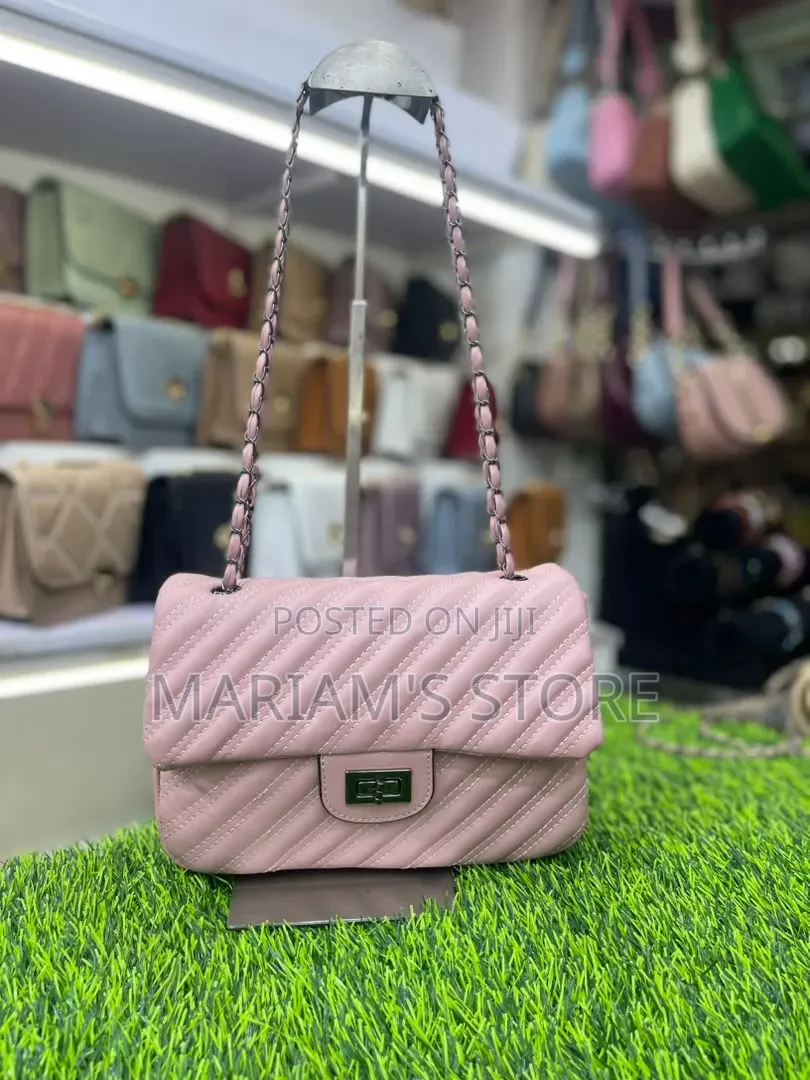 Shoulder Bag in Colours