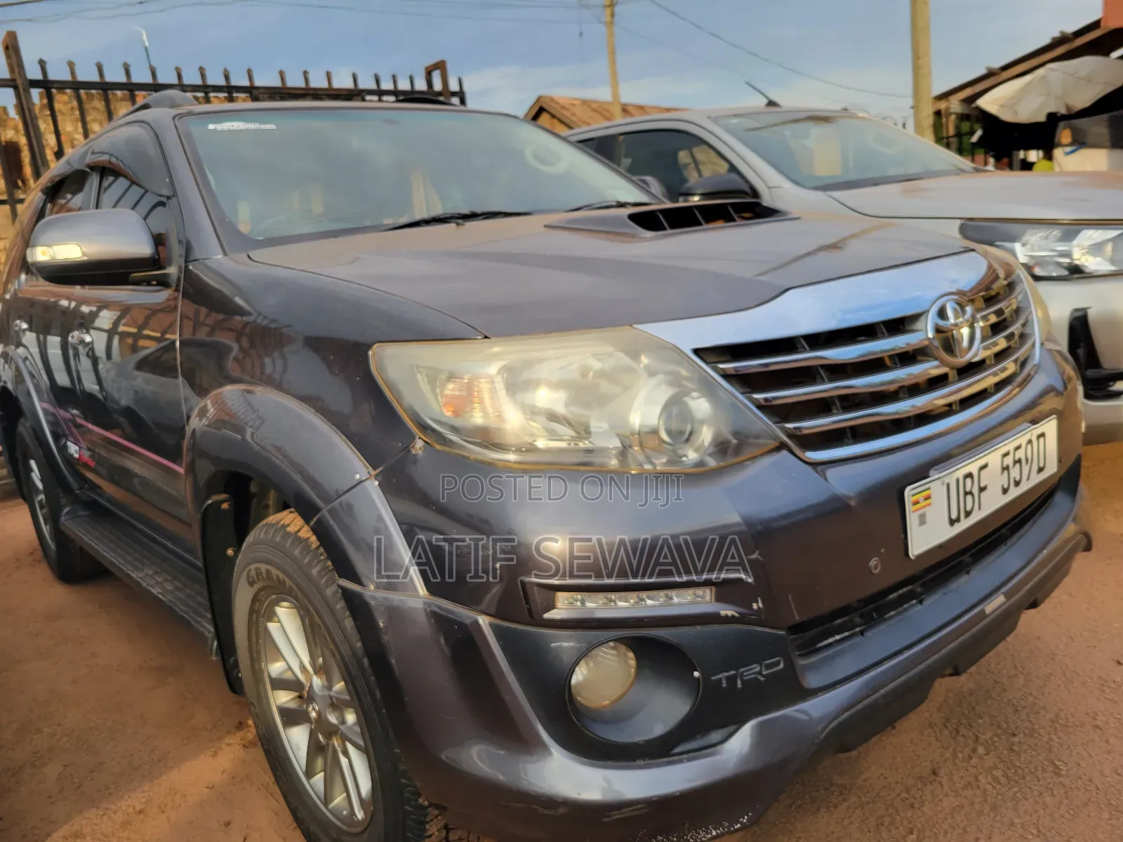 Toyota Fortuner 3.0 D RWD 2009 Gray