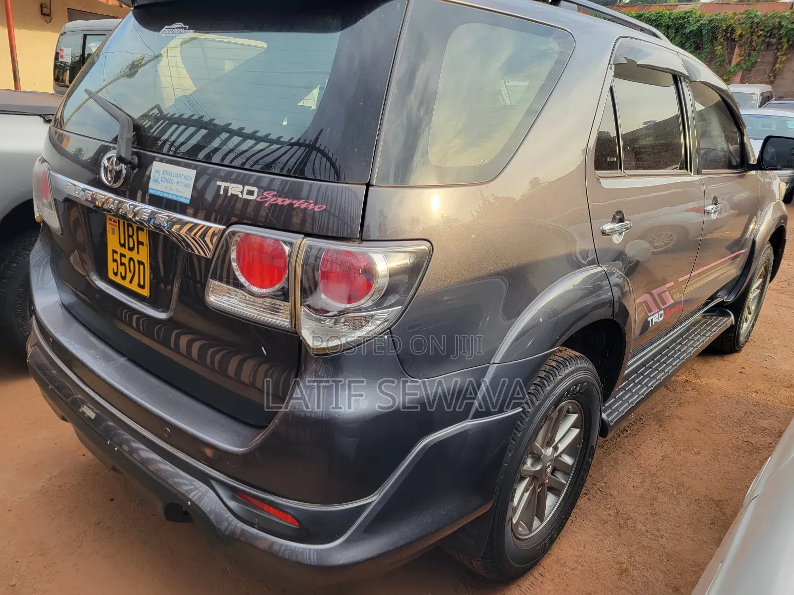 Toyota Fortuner 3.0 D RWD 2009 Gray