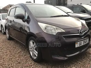 Toyota Ractis 2011 Maroon