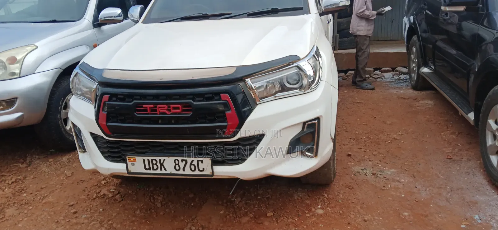 Toyota Hilux 2011 White