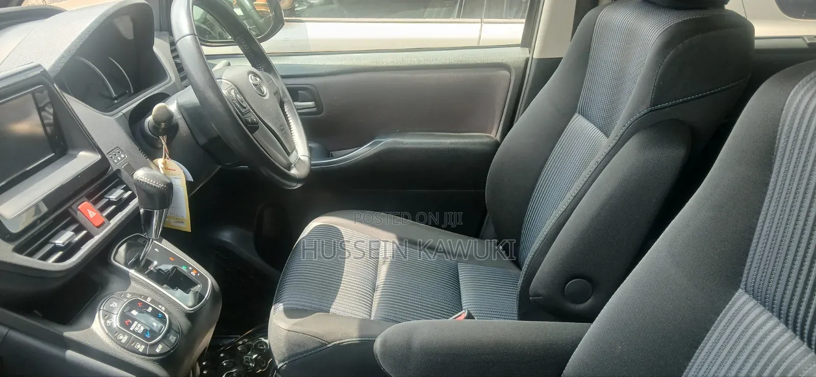 Toyota Noah 2016 Black