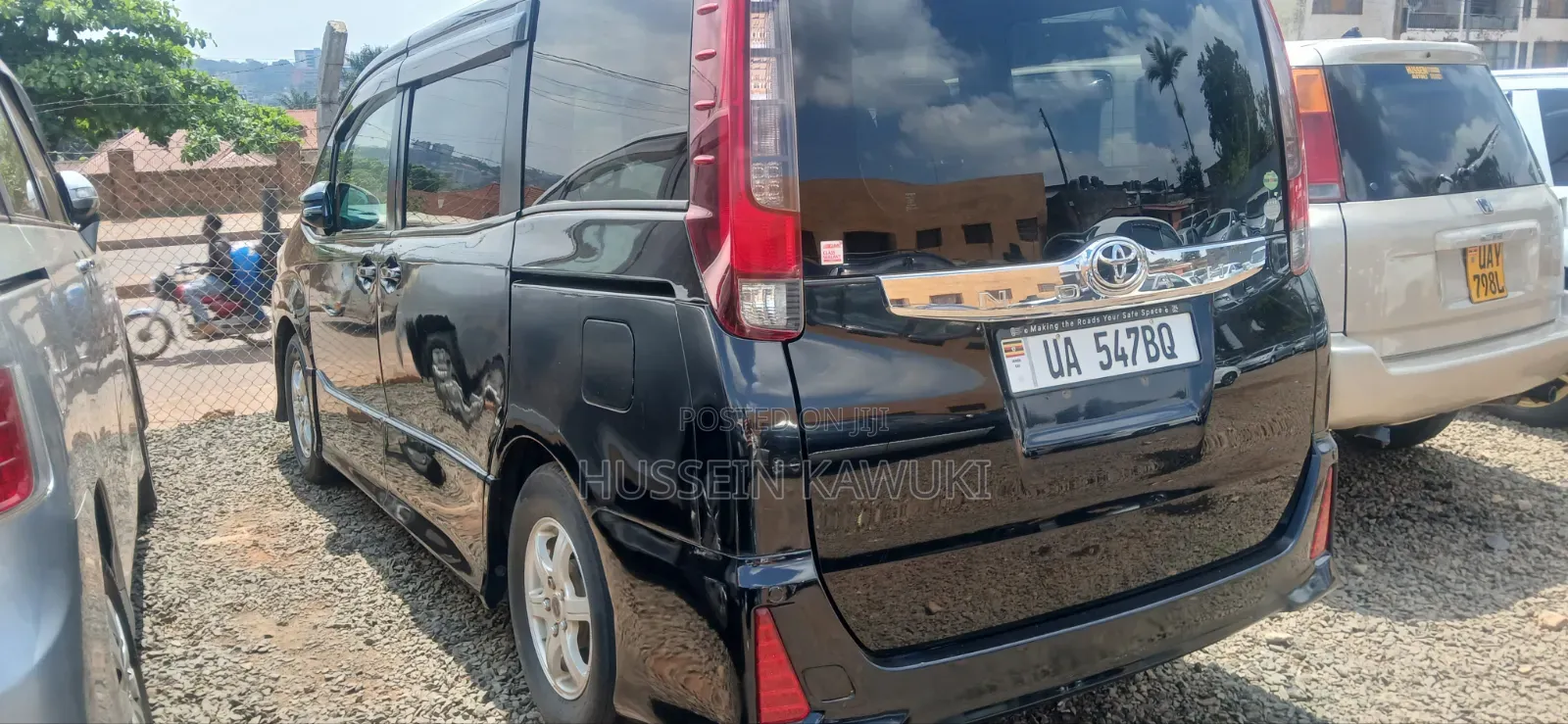 Toyota Noah 2016 Black