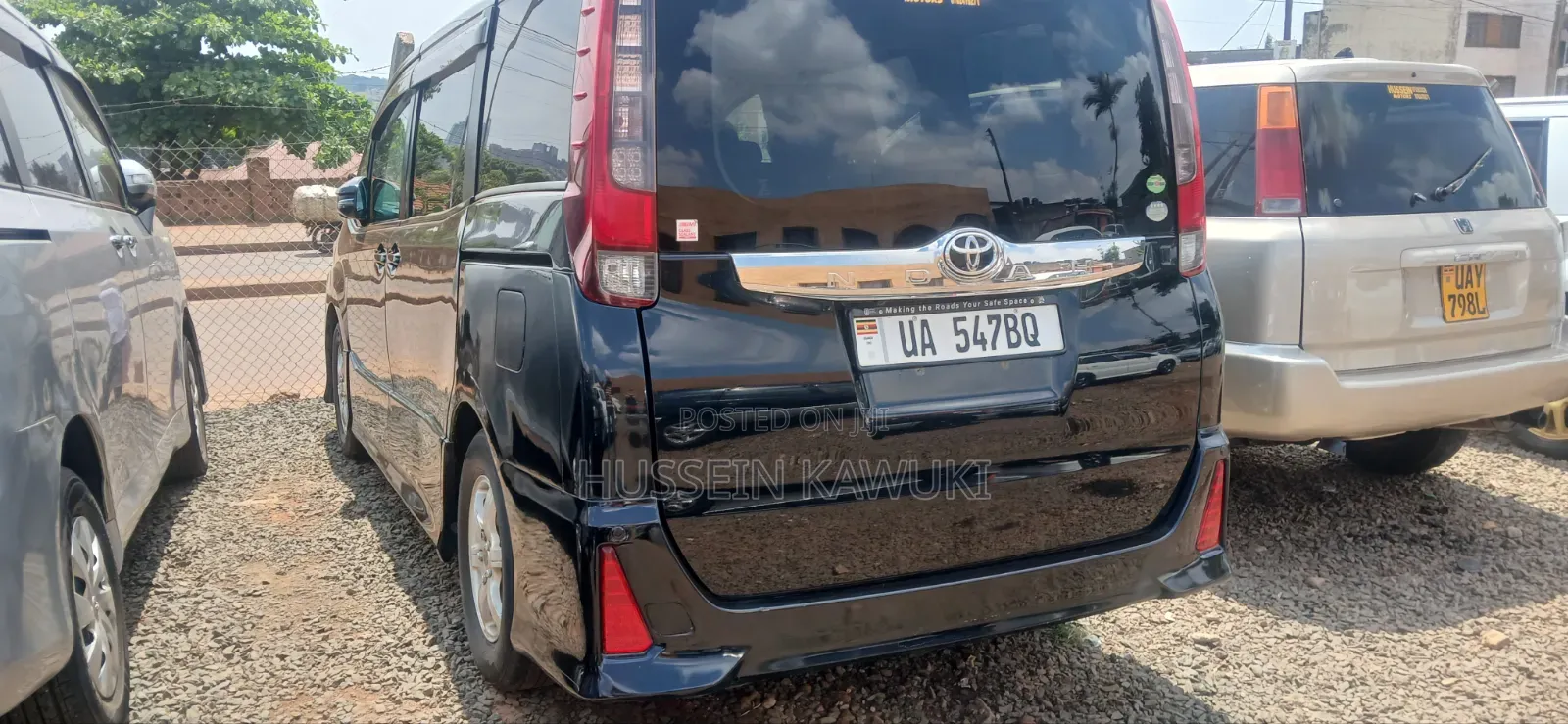 Toyota Noah 2016 Black