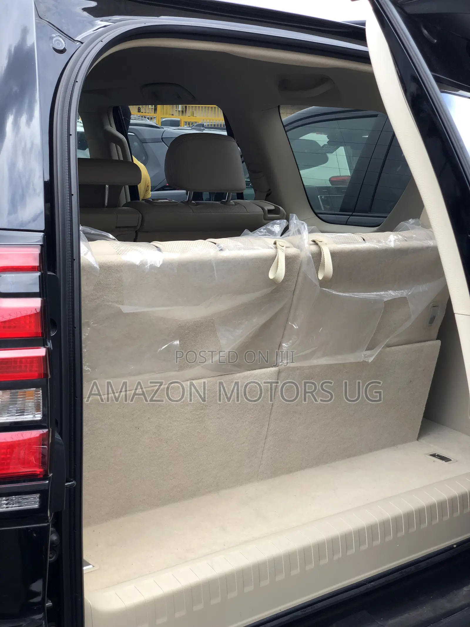 Toyota Land Cruiser Prado 2.7 2023 Black