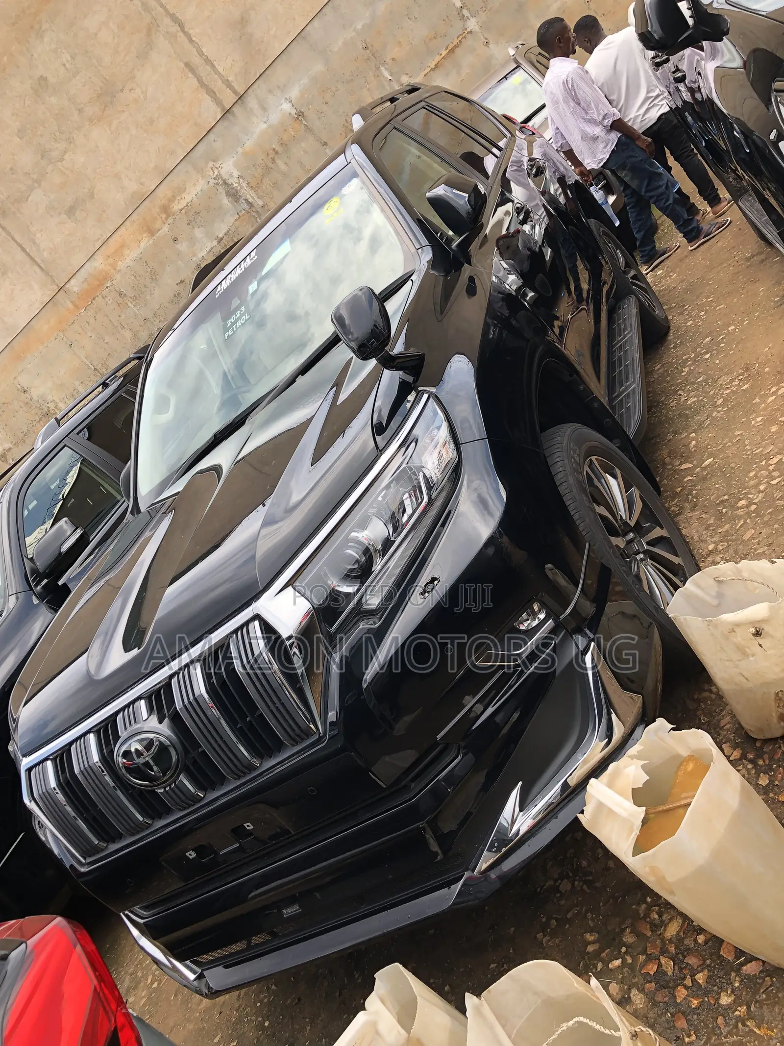 Toyota Land Cruiser Prado 2.7 2023 Black