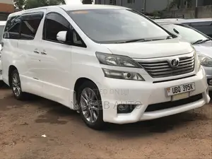 Toyota Vellfire 2009 White