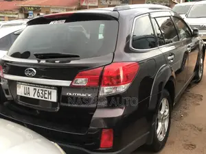 Subaru Outback 2016 Maroon