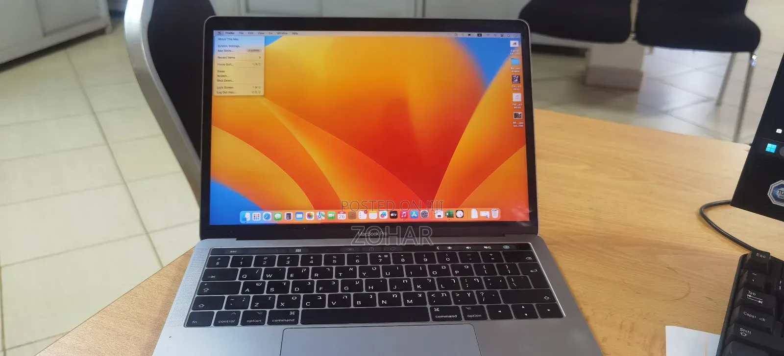 Laptop Apple MacBook Pro 2017 16GB Intel Core i7 SSHD (Hybrid) 256GB