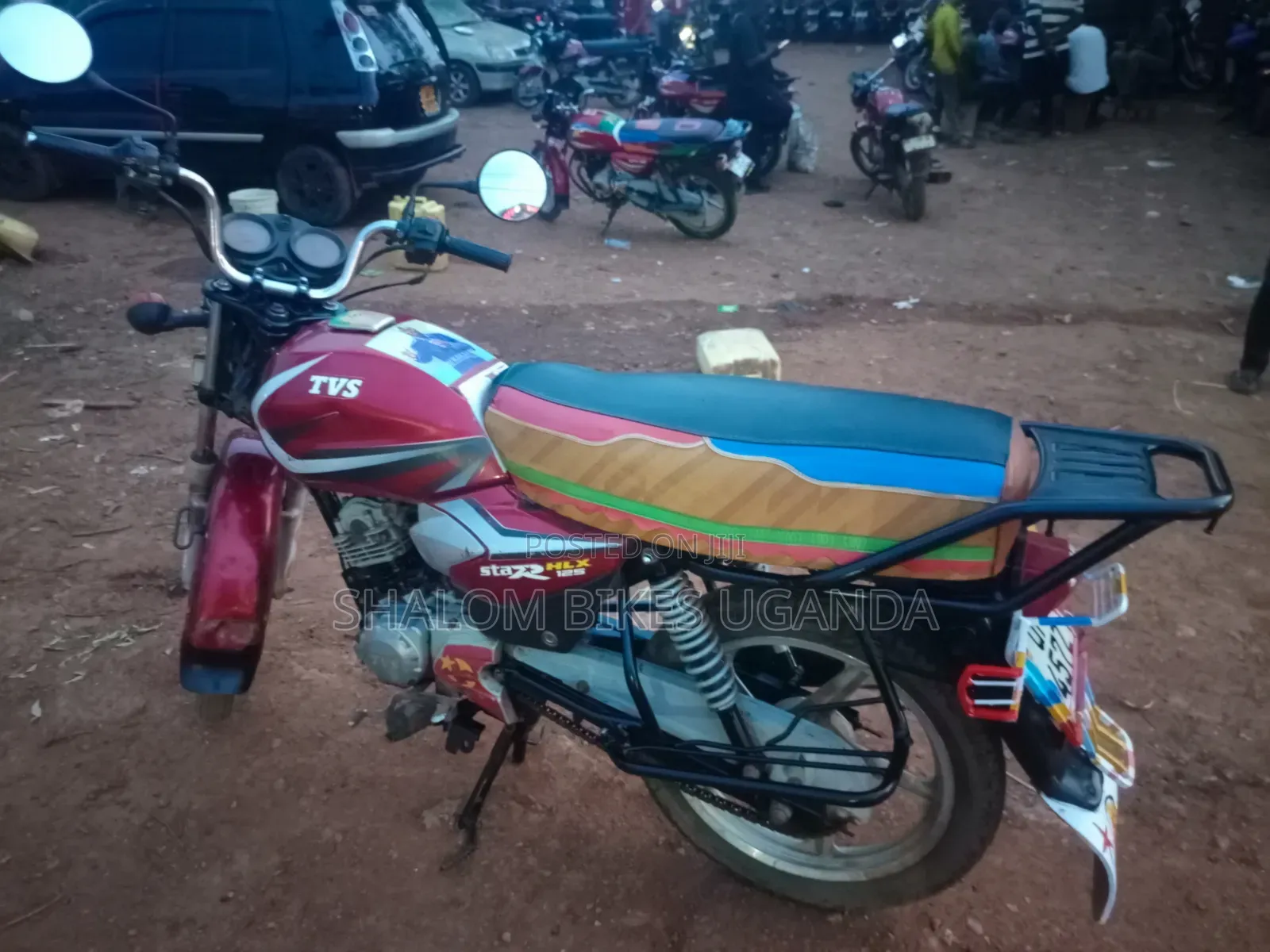 TVS HLX 125 2023 Red
