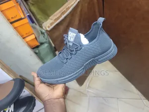 Casual Sneakers