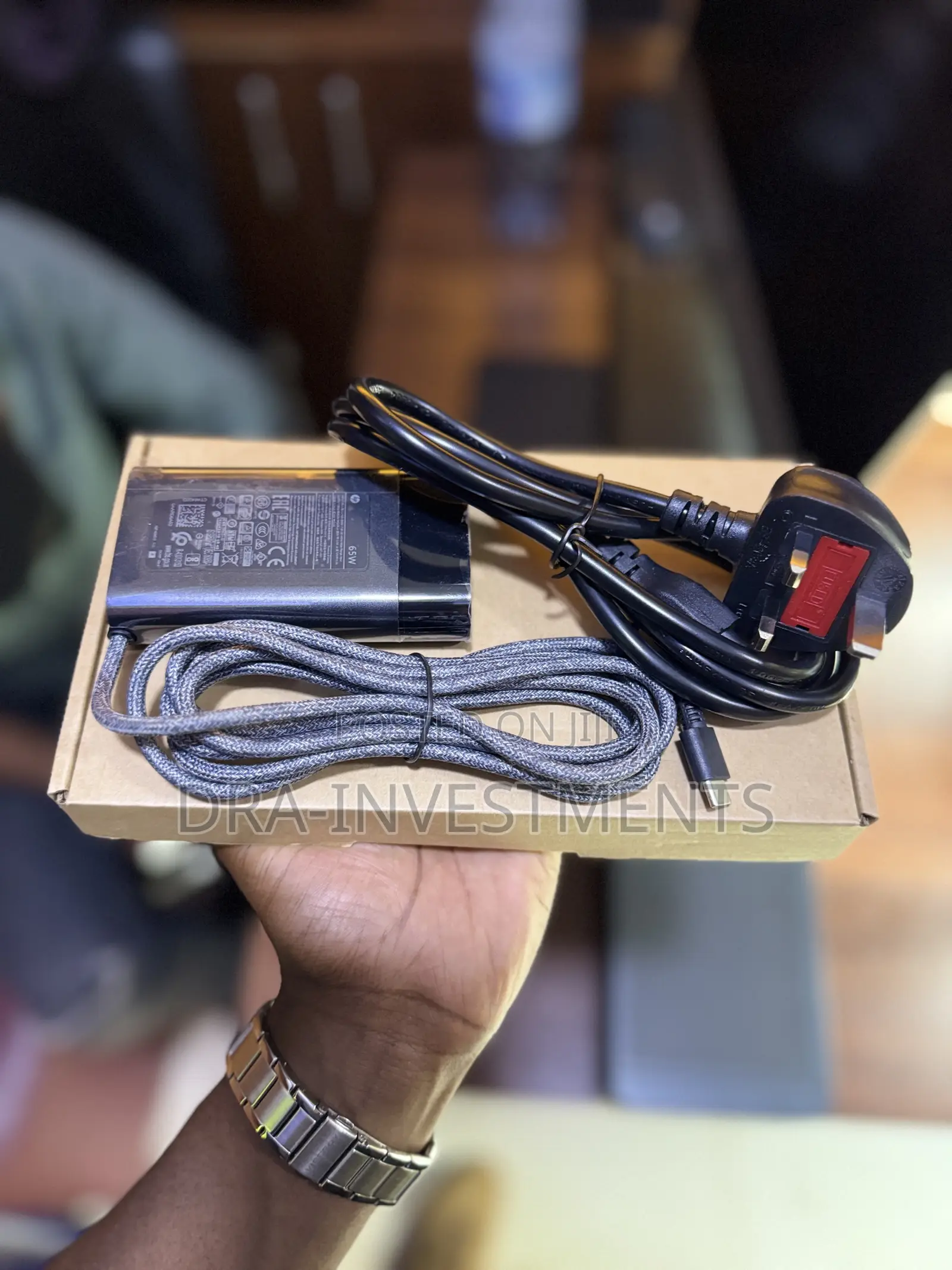 Original HP 65w USB-C Charger – Power Up Quickly and Safely