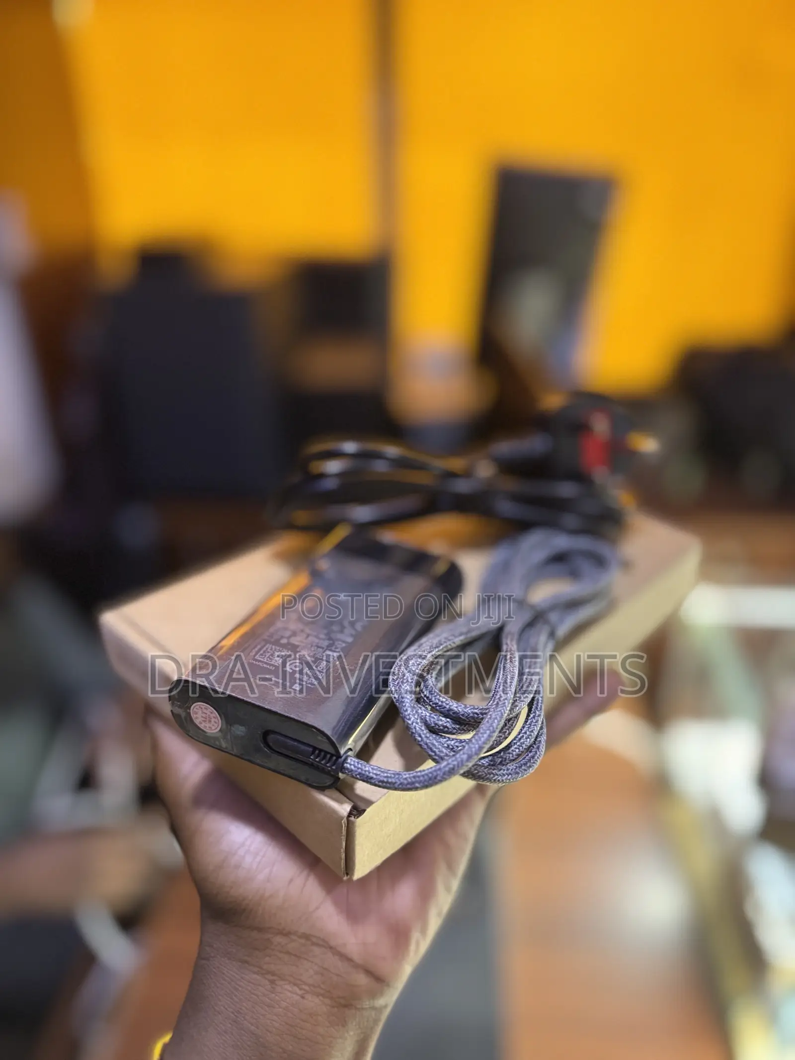Original HP 65w USB-C Charger – Power Up Quickly and Safely