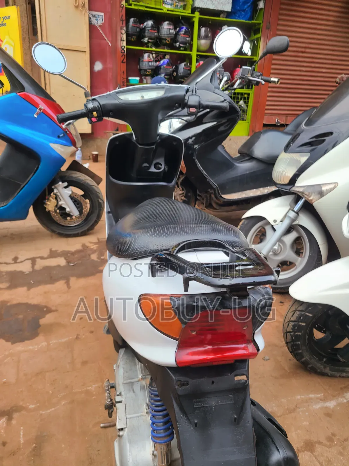 Yamaha 2008 White