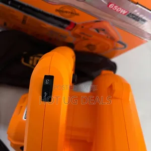 INGCO 650W 2-in-1 Handheld Air Blower Vacuum Cleaner
