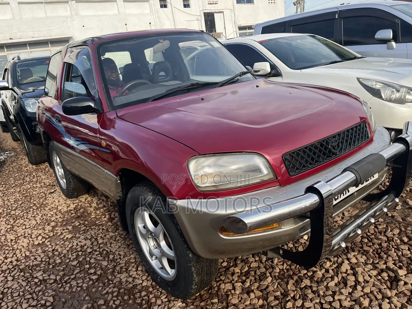 Toyota RAV4 Automatic 2000 Red