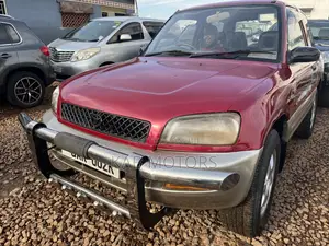 Toyota RAV4 Automatic 2000 Red