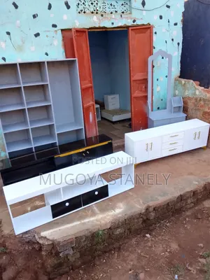 General TV Stand