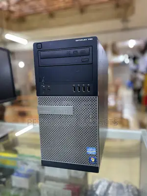 Desktop Computer Dell OptiPlex 790 4GB Intel Core i5 HDD 500GB