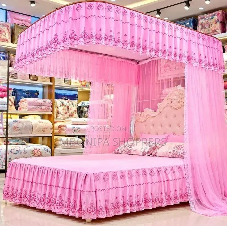 Luxury Pink Canopy Bed Mosquito Net Bedding Set