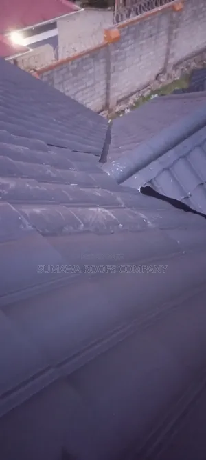 Placing Luxury Sheets Orien Tiles