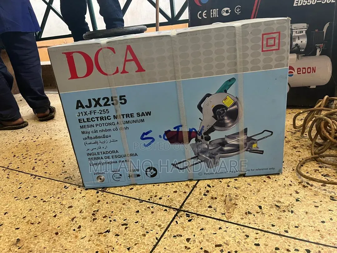 DCA AJX255 Electric Mitre Saw