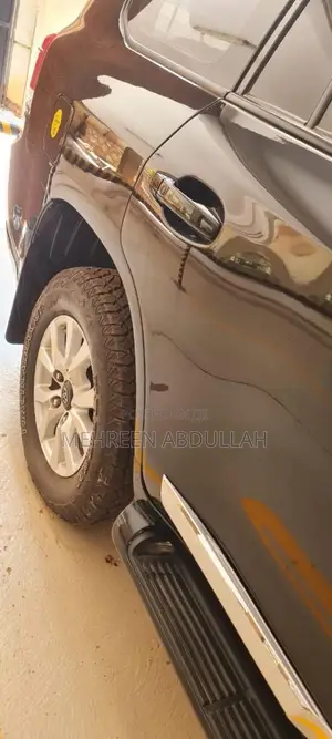 Toyota Land Cruiser Prado 4.0 Petrol GX-L 2013 Black