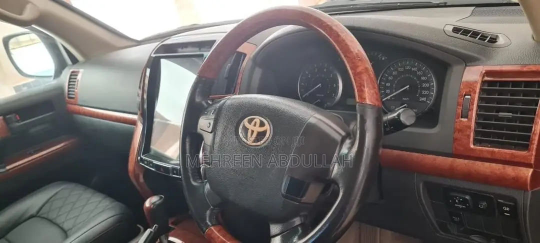 Toyota Land Cruiser Prado 4.0 Petrol GX-L 2013 Black