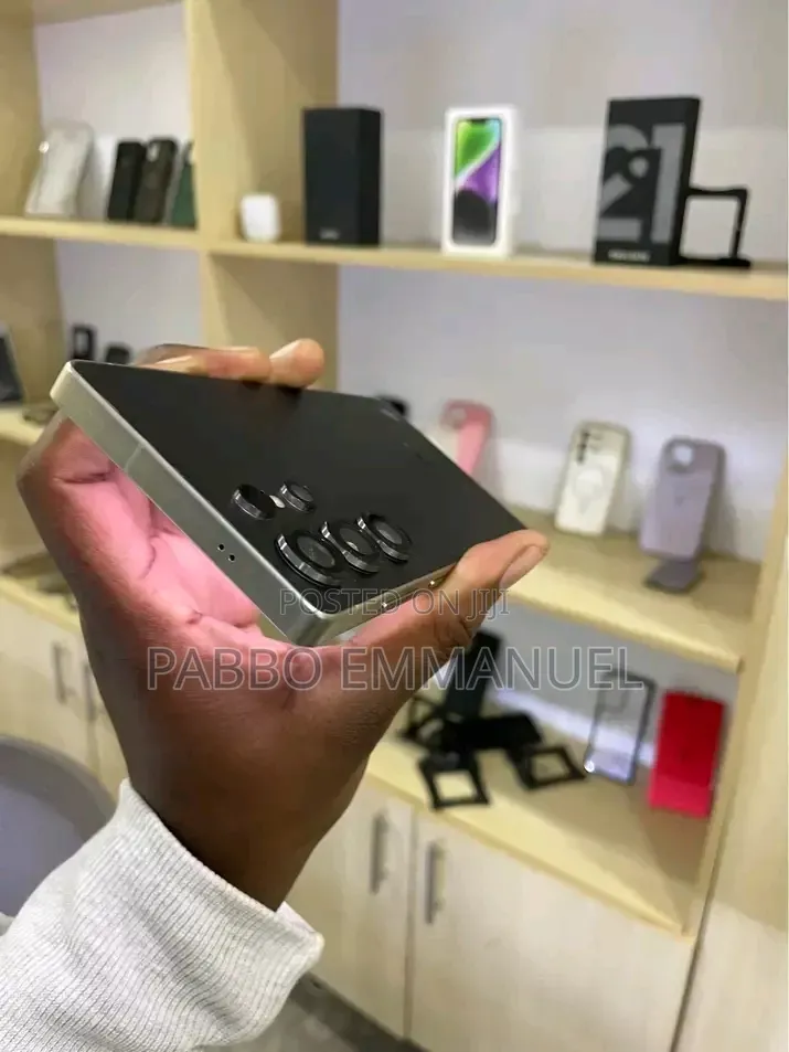 New Samsung Galaxy S25 Ultra 1 TB Black