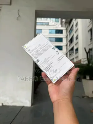 New Apple iPhone 17 Pro Max 256 GB White