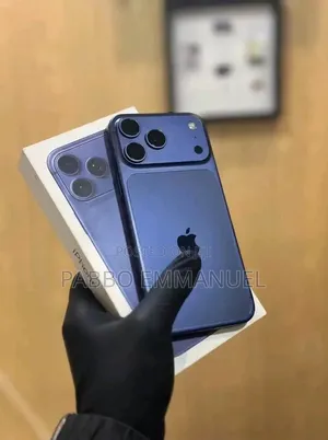 New Apple iPhone 17 Pro Max 256 GB Blue