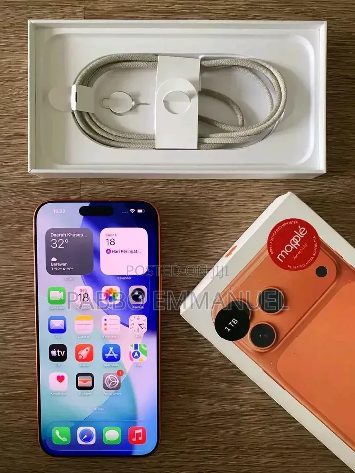 New Apple iPhone 17 Pro Max 1 TB Orange