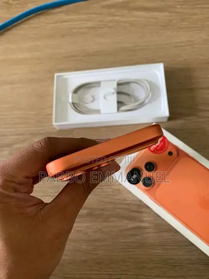 New Apple iPhone 17 Pro Max 1 TB Orange