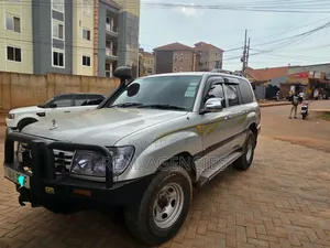 Toyota Land Cruiser 2007 Gray