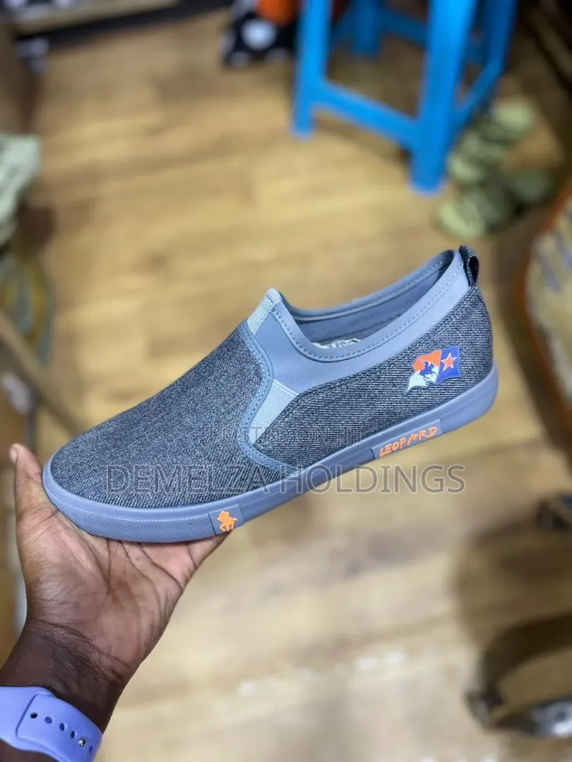 Classic Comfortable Mens Shoes