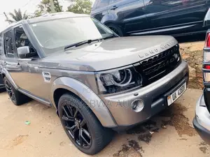 Land Rover Discovery 2015 Gray