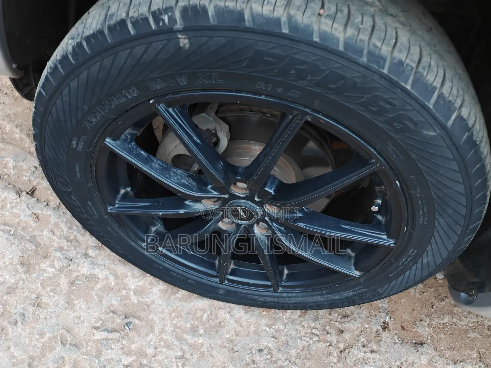 Toyota Vanguard 2011 Silver