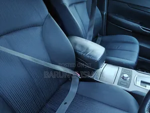 Subaru Legacy 2010 Silver