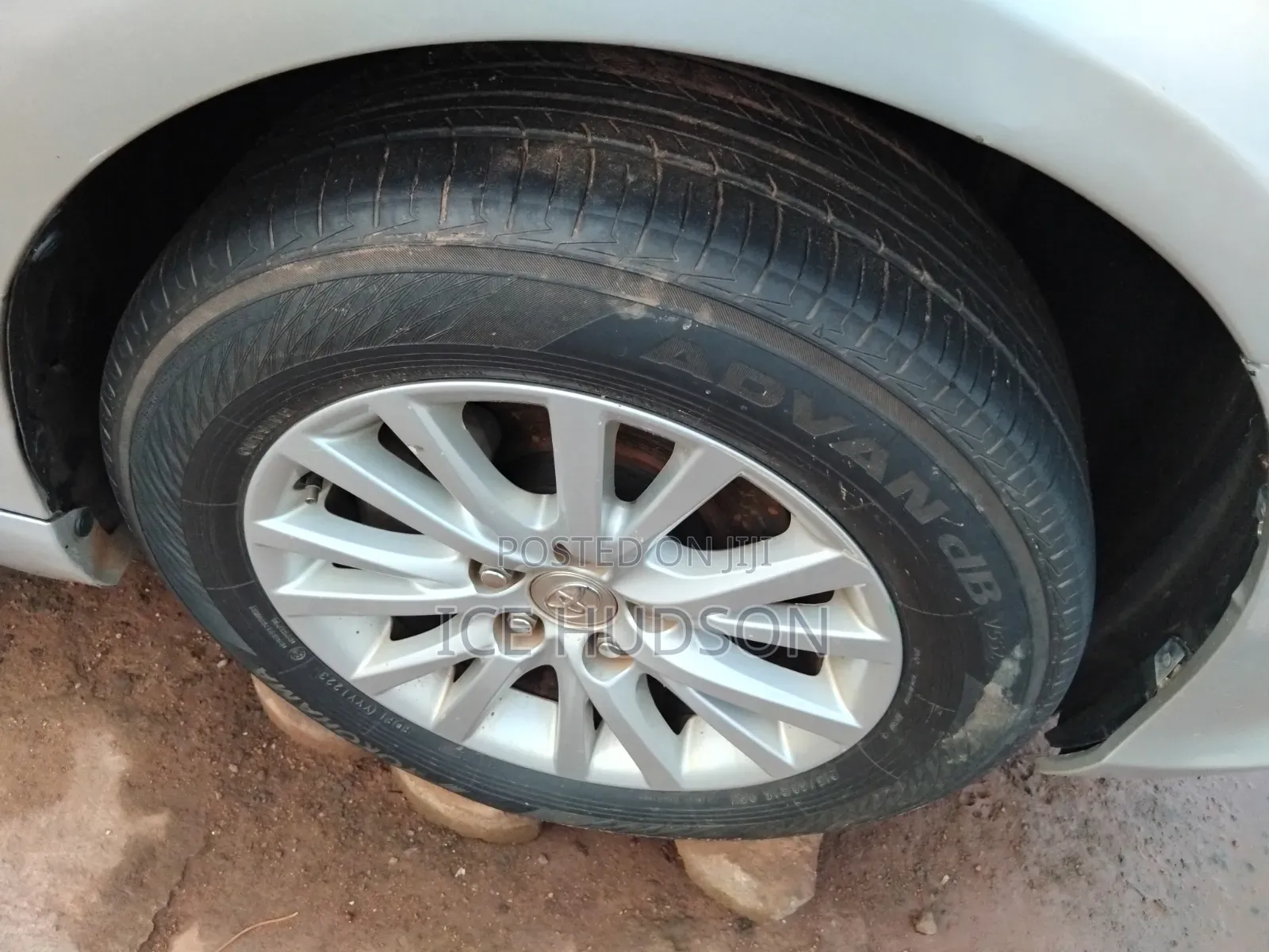 Toyota Mark X 2012 Gray