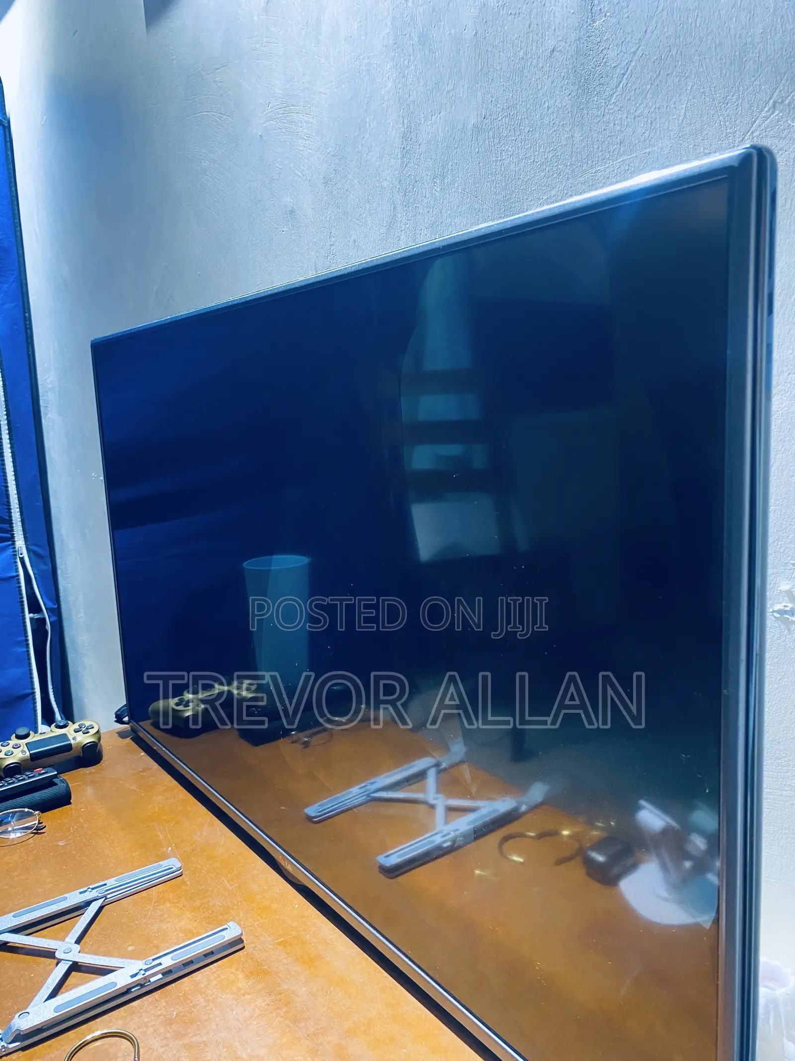 LG 42 Inch TV