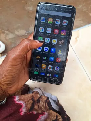 Infinix Smart 8 128 GB Black