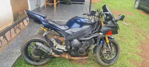 Yamaha R1 2012 Blue