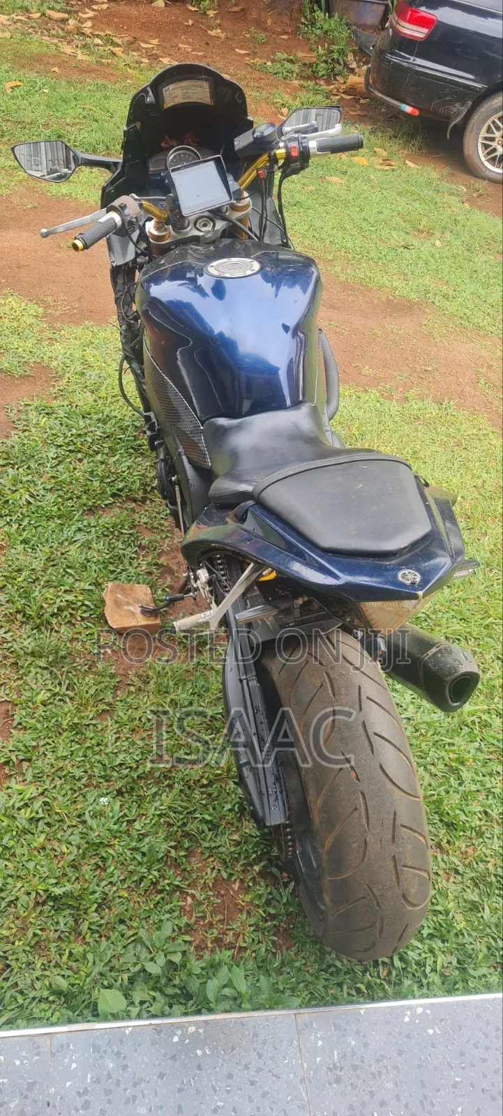 Yamaha R1 2012 Blue