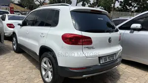 Volkswagen Tiguan 2012 White