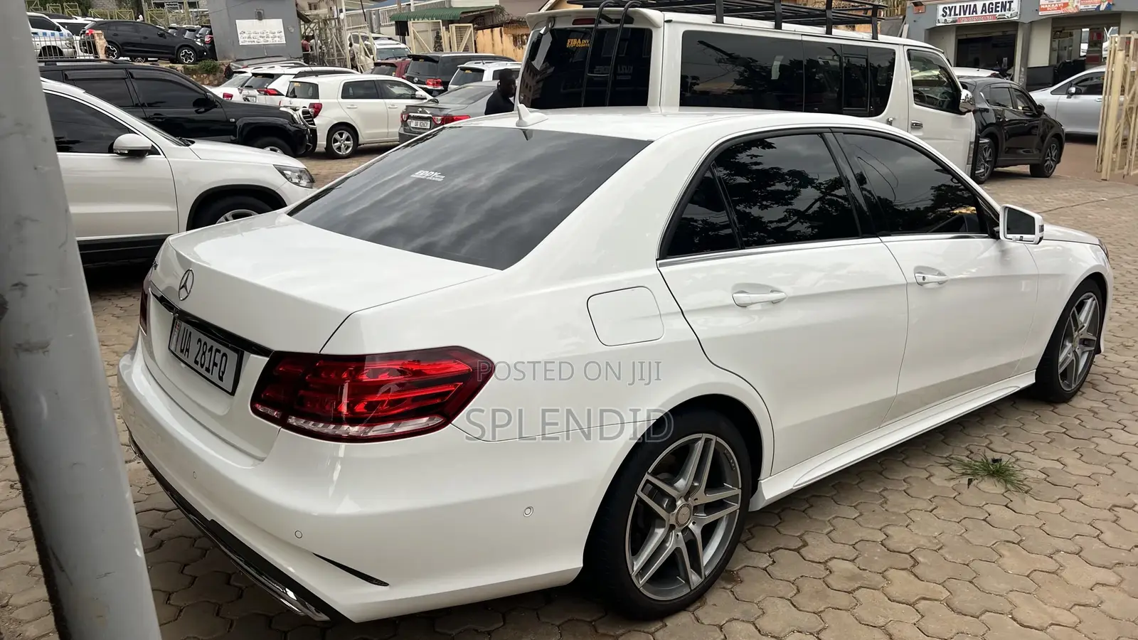 Mercedes-Benz E250 SV Premium 2014 White