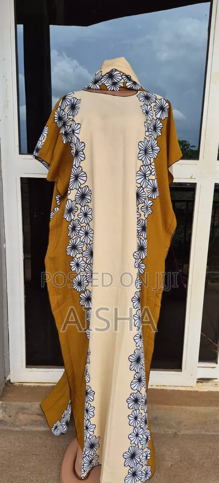 Dera and Veil(scarf)