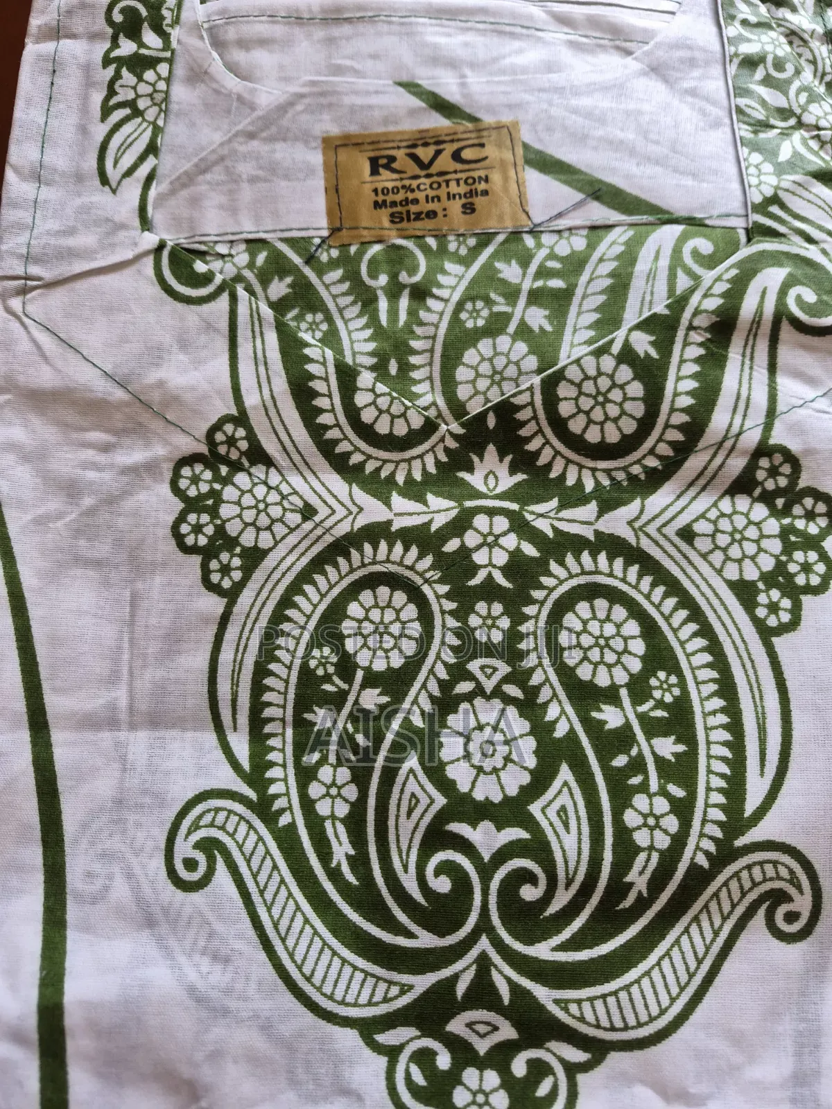 Dera and Veil(scarf)
